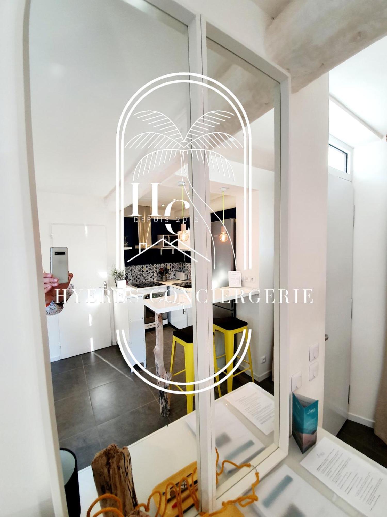 Petit Moulin-T3 Giens-Clim-Parking Apartment Hyeres Luaran gambar