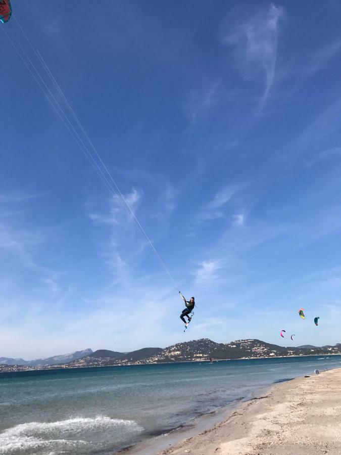 Petit Moulin-T3 Giens-Clim-Parking Apartment Hyeres Luaran gambar